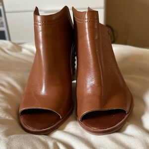 Gianni Bini Brown Peep-Toe Mules